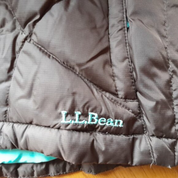 L.L. Bean Kids Down Coat size 5-6 Brown. - Picture 7 of 8